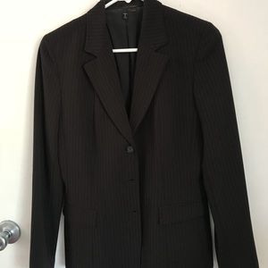 Tahari Blazer